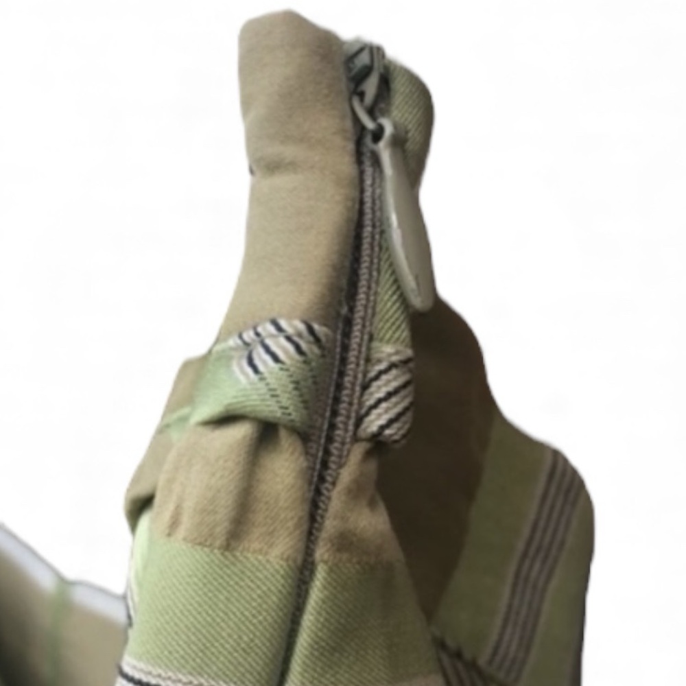 Burberry Green & Beige Check Pleated Skirt - Picture 6 of 8